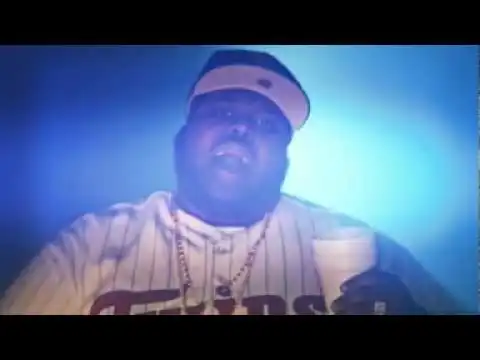 Video: Young Hash - No Pictures